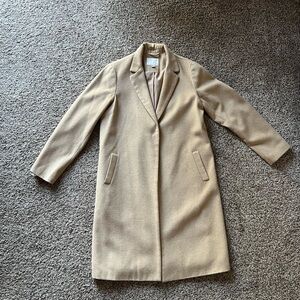EUC Women’s Coat